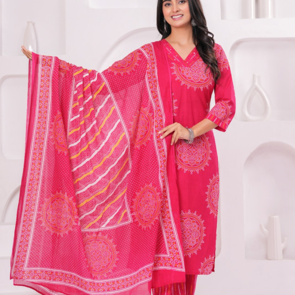 Rani Bandhani Heritage Suite 💖✨ – Traditional 3-Piece Bandhej Ensemble